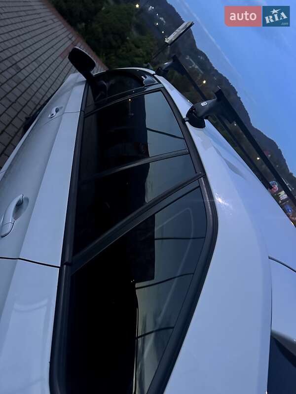 Хетчбек Skoda Rapid 2016 в Хусті