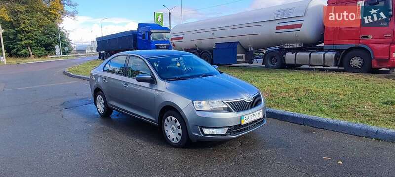 Ліфтбек Skoda Rapid 2013 в Києві фото 7 Ліфтбек Skoda Rapid 2013 в Києві