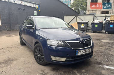 Лифтбек Skoda Rapid 2017 в Киеве