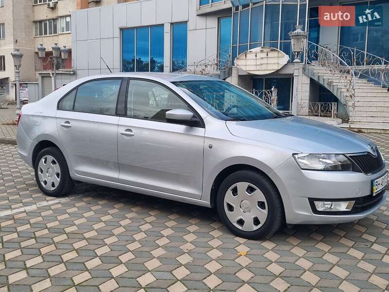Лифтбек Skoda Rapid 2013 в Одессе