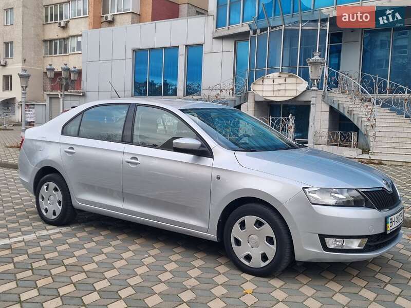 Лифтбек Skoda Rapid 2013 в Одессе