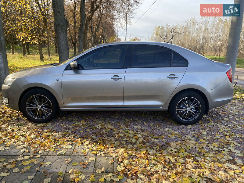 Лифтбек Skoda Rapid 2013 в Борисполе фото 5 Лифтбек Skoda Rapid 2013 в Борисполе