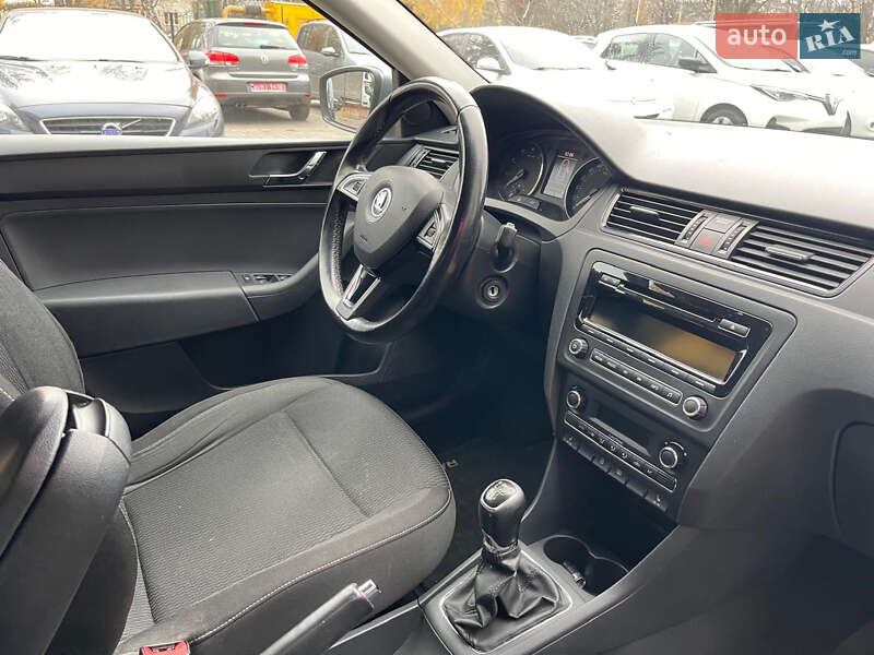 Ліфтбек Skoda Rapid 2013 в Львові фото 11 Ліфтбек Skoda Rapid 2013 в Львові