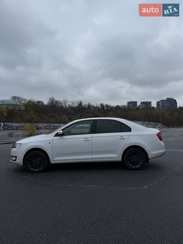Лифтбек Skoda Rapid 2014 в Киеве фото 4 Лифтбек Skoda Rapid 2014 в Киеве