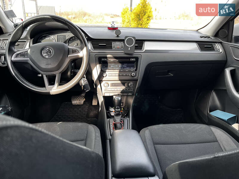 Лифтбек Skoda Rapid 2015 в Киеве фото 14 Лифтбек Skoda Rapid 2015 в Киеве