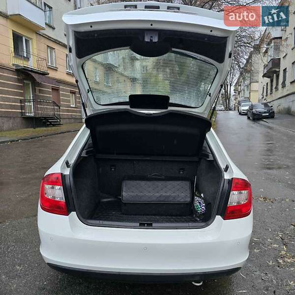 Ліфтбек Skoda Rapid 2015 в Тернополі