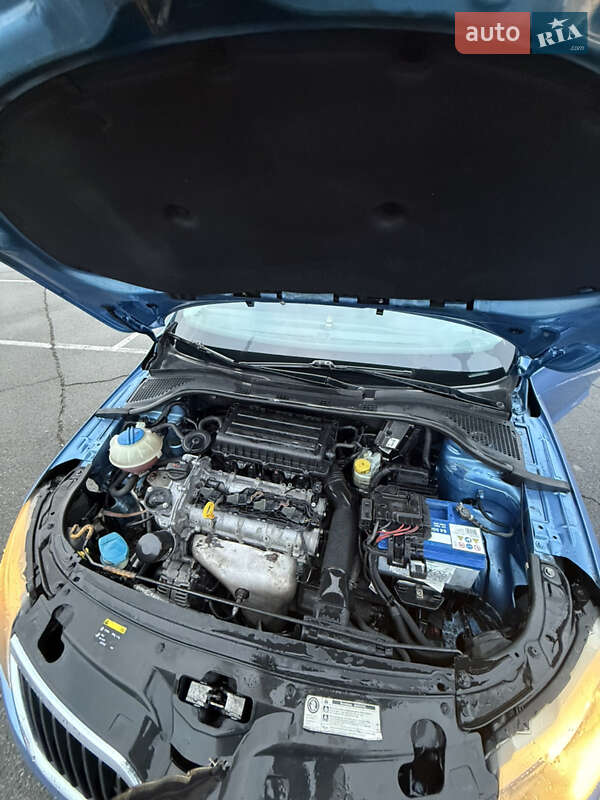 Лифтбек Skoda Rapid 2013 в Киеве фото 3 Лифтбек Skoda Rapid 2013 в Киеве