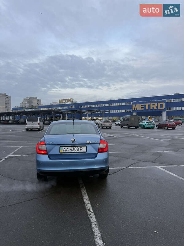 Лифтбек Skoda Rapid 2013 в Киеве фото 18 Лифтбек Skoda Rapid 2013 в Киеве