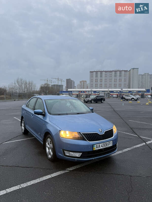 Лифтбек Skoda Rapid 2013 в Киеве фото 29 Лифтбек Skoda Rapid 2013 в Киеве