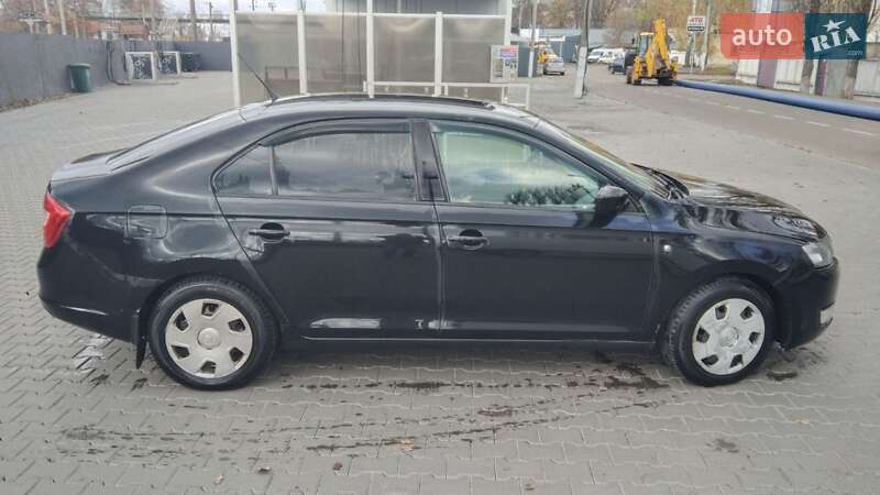 Хэтчбек Skoda Rapid 2015 в Киеве фото 4 Хэтчбек Skoda Rapid 2015 в Киеве