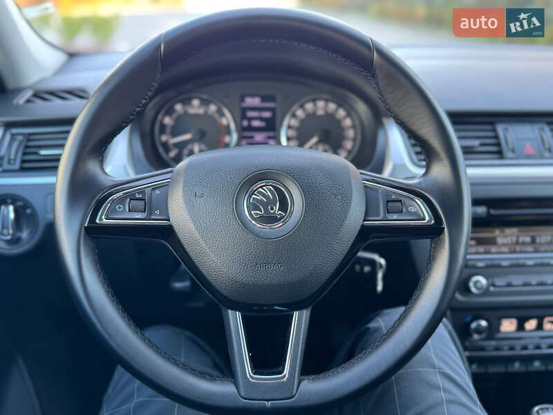 Хэтчбек Skoda Rapid 2013 в Мукачево