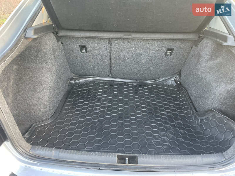 Лифтбек Skoda Rapid 2014 в Днепре