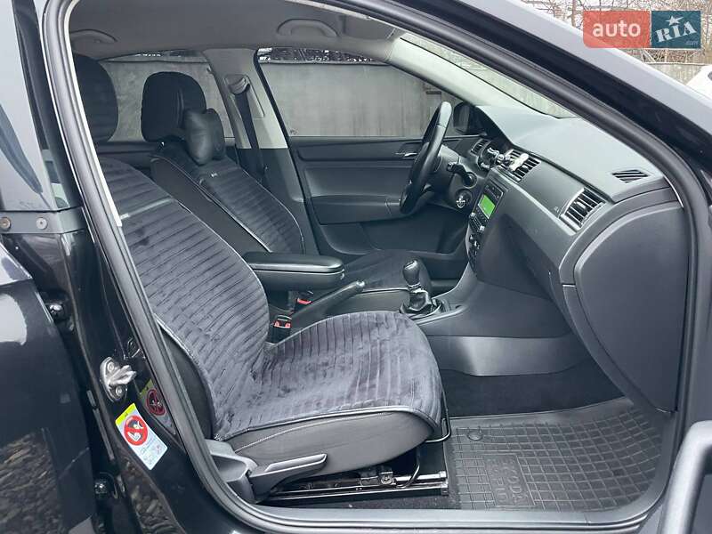 Ліфтбек Skoda Rapid 2013 в Києві фото 15 Ліфтбек Skoda Rapid 2013 в Києві