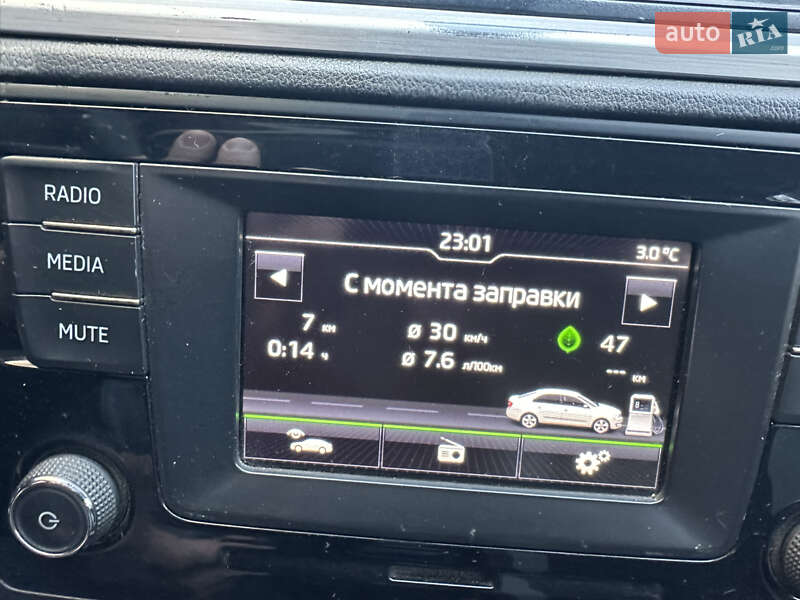 Лифтбек Skoda Rapid 2016 в Киеве фото 3 Лифтбек Skoda Rapid 2016 в Киеве