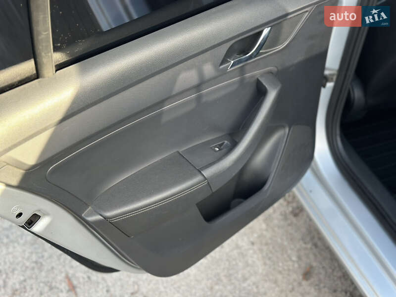 Лифтбек Skoda Rapid 2016 в Киеве фото 17 Лифтбек Skoda Rapid 2016 в Киеве