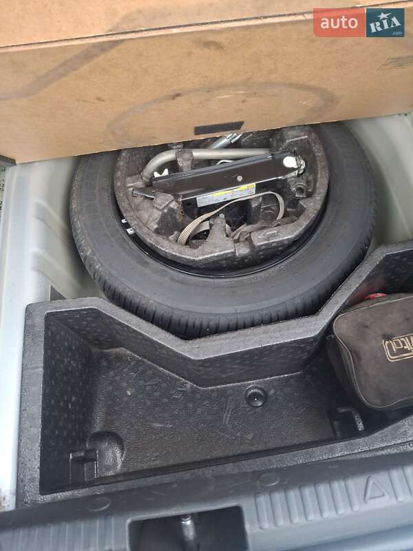 Лифтбек Skoda Rapid 2013 в Бобринце фото 14 Лифтбек Skoda Rapid 2013 в Бобринце