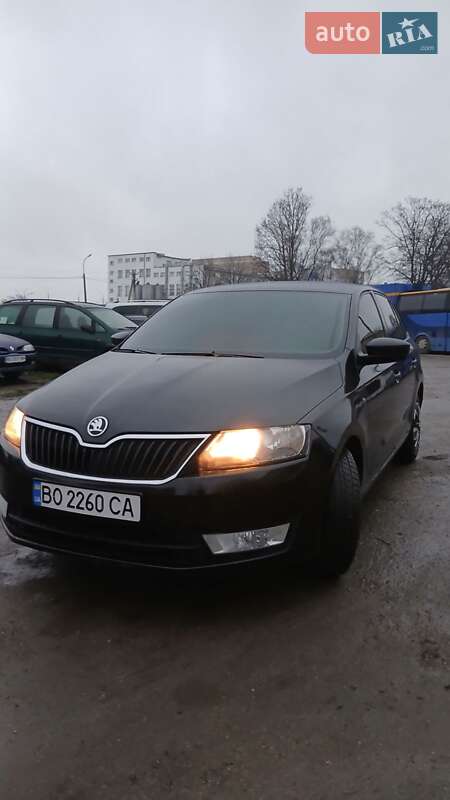 Лифтбек Skoda Rapid 2015 в Тернополе фото Лифтбек Skoda Rapid 2015 в Тернополе