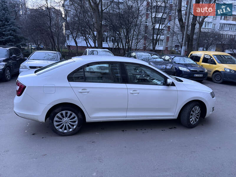 Хэтчбек Skoda Rapid 2018 в Львове