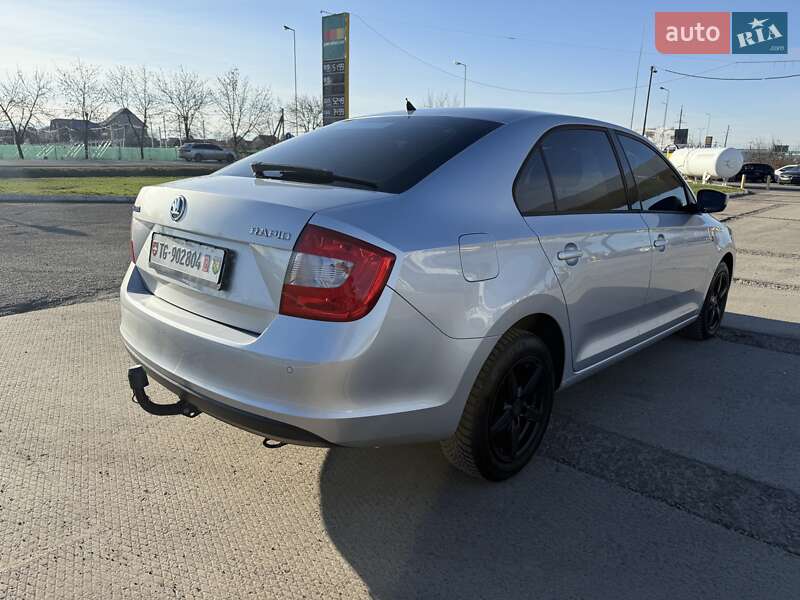 Ліфтбек Skoda Rapid 2012 в Ужгороді