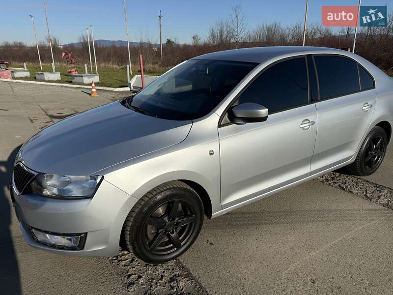 Ліфтбек Skoda Rapid 2012 в Ужгороді