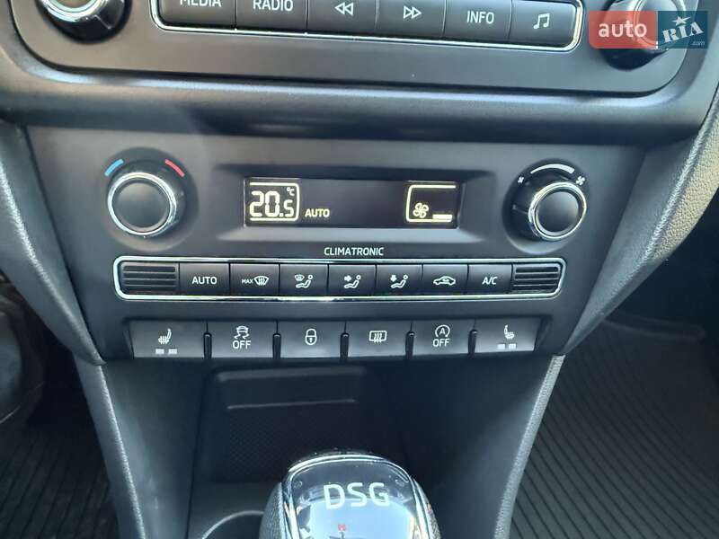 Ліфтбек Skoda Rapid 2012 в Ужгороді