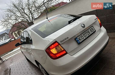 Лифтбек Skoda Rapid 2013 в Тячеве