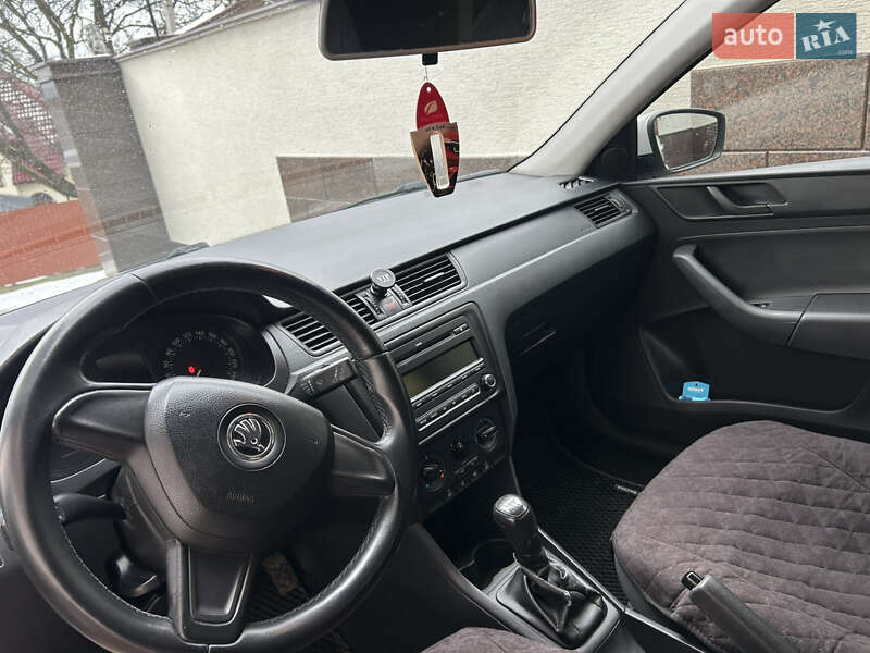 Лифтбек Skoda Rapid 2013 в Тячеве