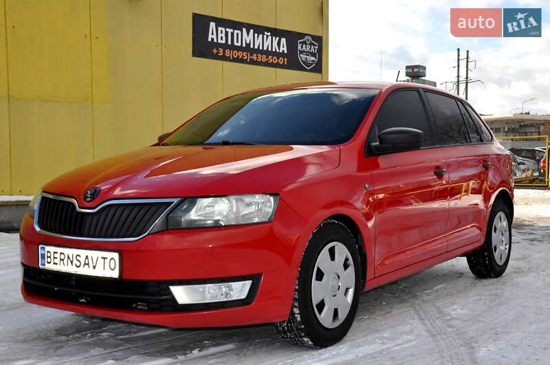 Хетчбек Skoda Rapid 2014 в Львові фото 3 Хетчбек Skoda Rapid 2014 в Львові