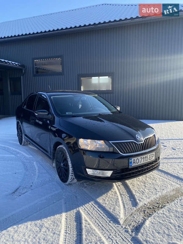 Лифтбек Skoda Rapid 2015 в Иршаве
