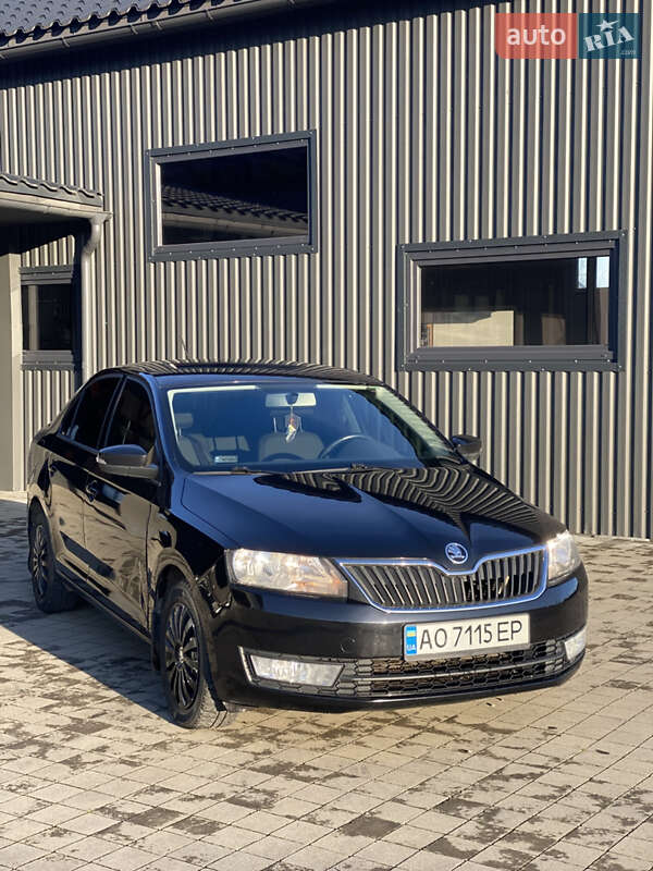 Лифтбек Skoda Rapid 2015 в Иршаве