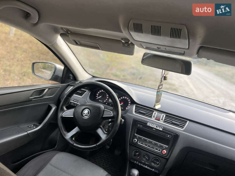 Ліфтбек Skoda Rapid 2014 в Кам'янському