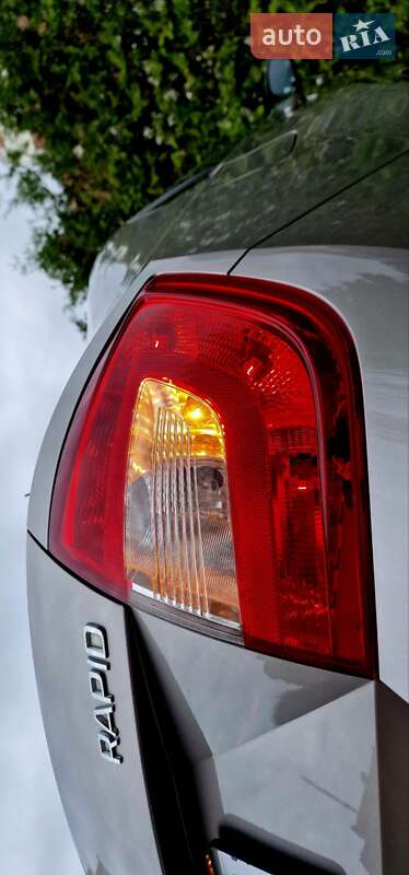 Лифтбек Skoda Rapid 2013 в Песочине