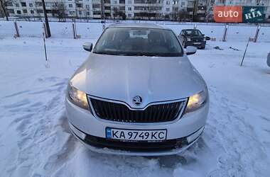 Хэтчбек Skoda Rapid 2014 в Киеве