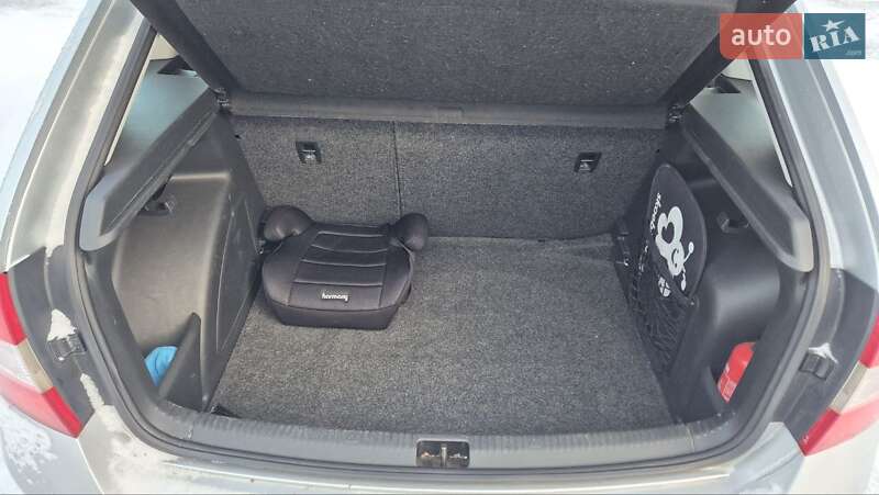 Хэтчбек Skoda Rapid 2014 в Киеве