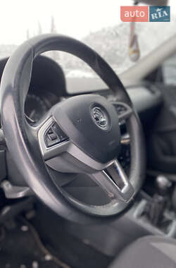 Лифтбек Skoda Rapid 2015 в Иршаве