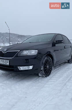 Лифтбек Skoda Rapid 2015 в Иршаве