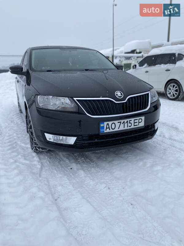 Лифтбек Skoda Rapid 2015 в Иршаве