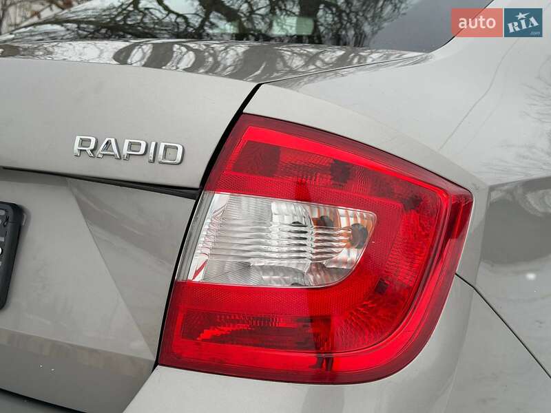 Лифтбек Skoda Rapid 2013 в Ахтырке фото 10 Лифтбек Skoda Rapid 2013 в Ахтырке