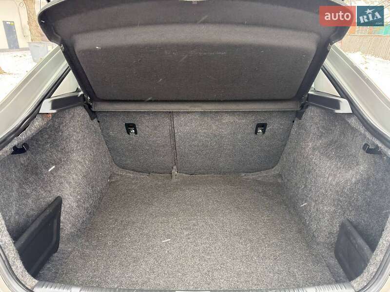 Лифтбек Skoda Rapid 2013 в Ахтырке фото 30 Лифтбек Skoda Rapid 2013 в Ахтырке