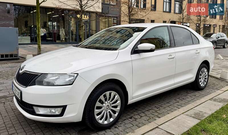 Лифтбек Skoda Rapid 2016 в Киеве