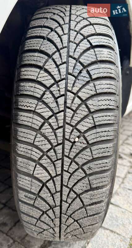 Лифтбек Skoda Rapid 2016 в Киеве