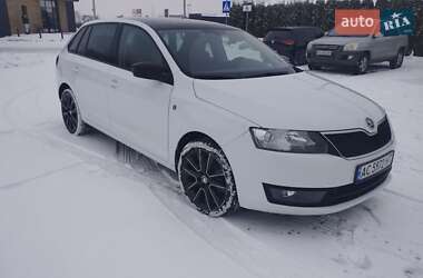 Хэтчбек Skoda Rapid 2015 в Луцке