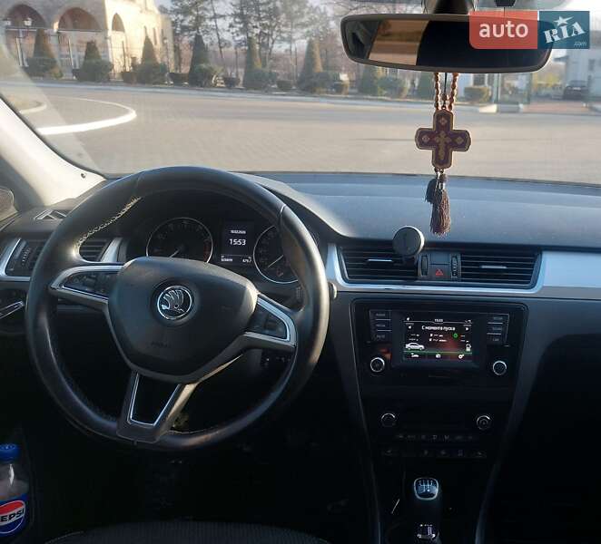 Лифтбек Skoda Rapid 2015 в Измаиле