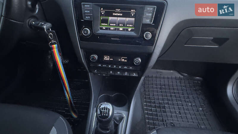 Лифтбек Skoda Rapid 2017 в Киеве