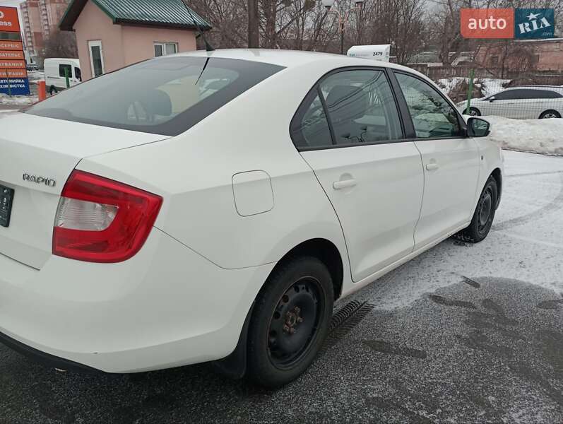 Лифтбек Skoda Rapid 2014 в Виннице