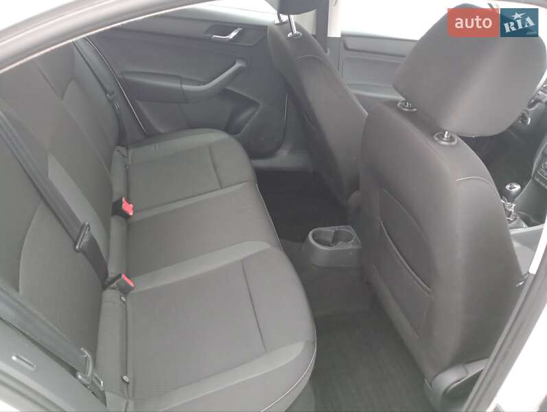 Лифтбек Skoda Rapid 2014 в Виннице