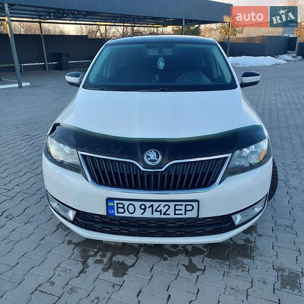 Лифтбек Skoda Rapid 2013 в Тернополе