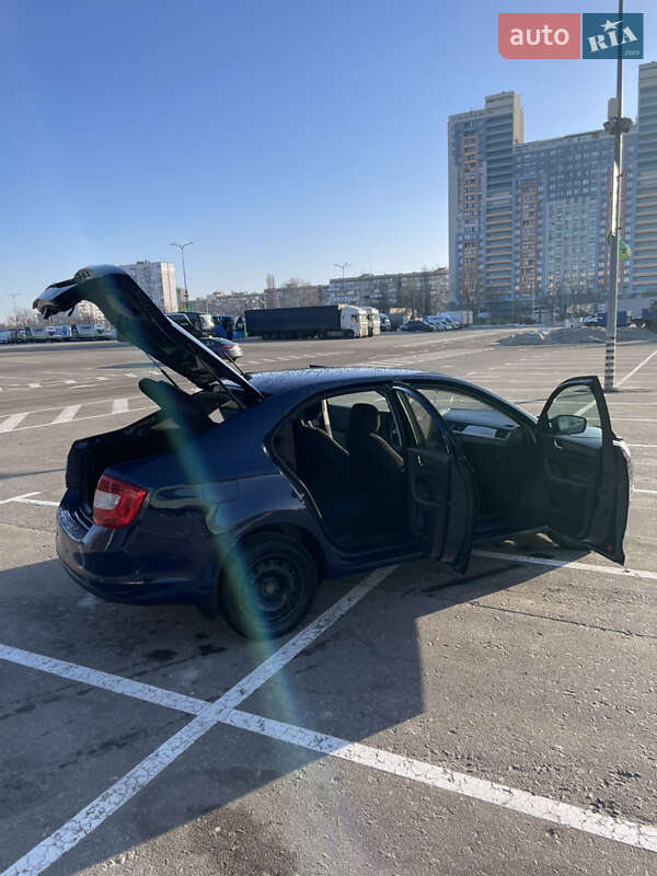 Ліфтбек Skoda Rapid 2015 в Києві