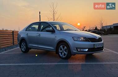Хэтчбек Skoda Rapid 2013 в Мукачево