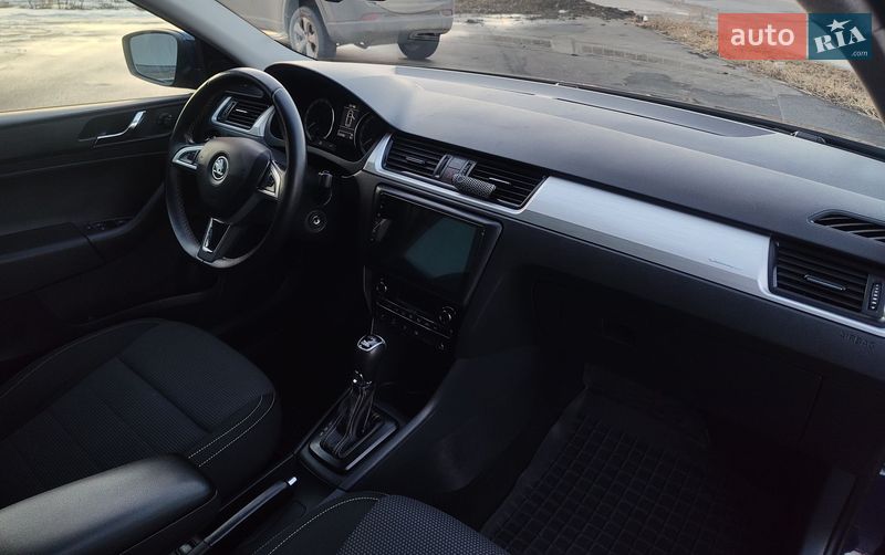 Хэтчбек Skoda Rapid 2015 в Виннице